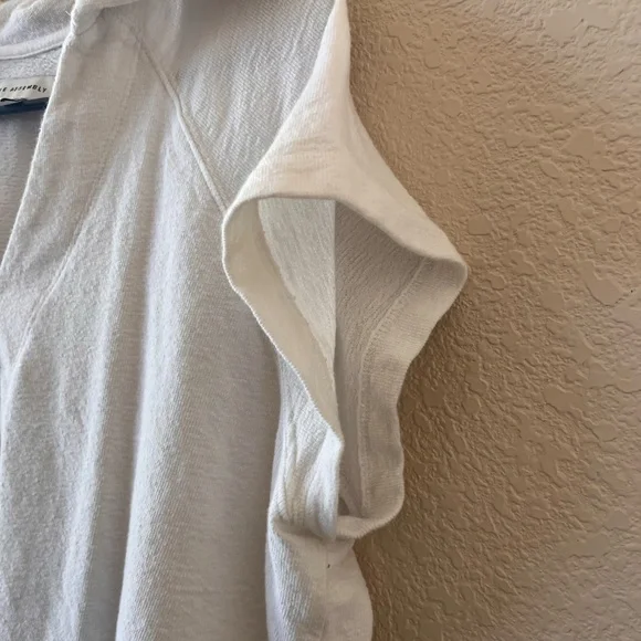 Free Assembly White Collared T-shirt - Picture 6 of 8